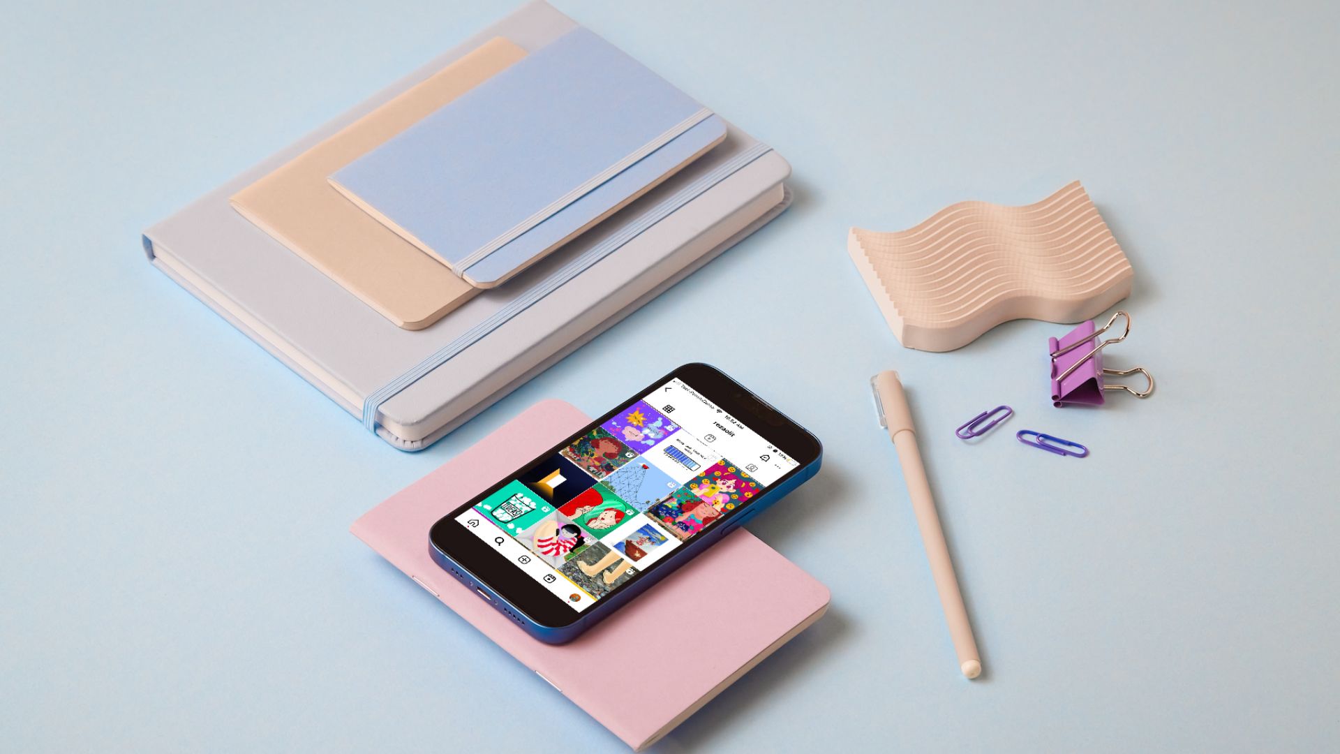 Artistic Counselor Social Media